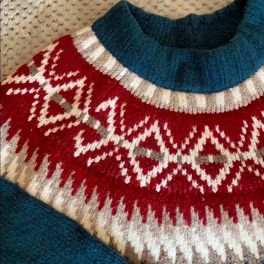 Sweater - Picture 3 of 3